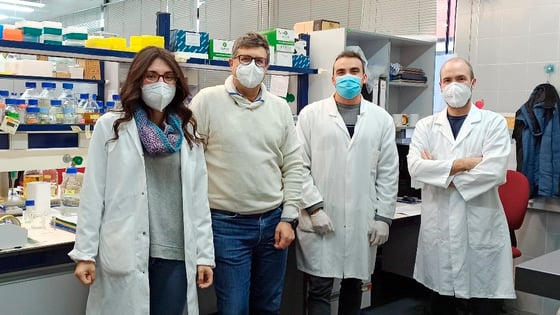 Hidroxitirosol_antioxidante_foto_equipo_iata_web-1