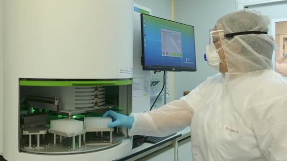 Laboratorio diagnostico de COVID por PCR_UV y Epidisease_2_web