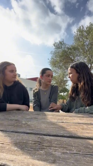 Vídeo Concurso Media100cia (Nayara Azpeitia, Desirée Sevillano y Sandra López) - frame at 0m37s